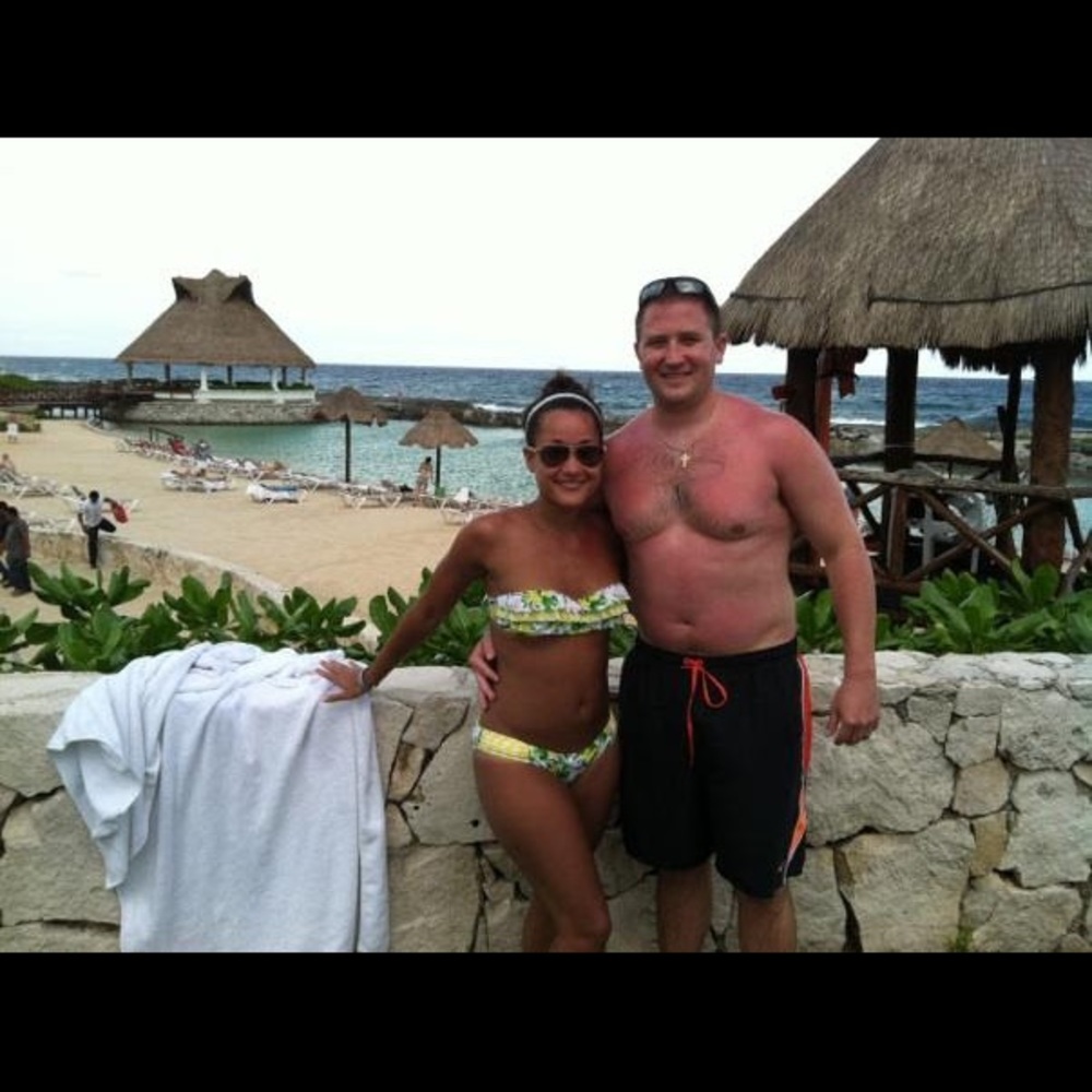 Bathing suit - Picture 3 of 3